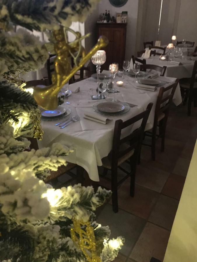 Sui Passi Di Francesco Hotel Valfabbrica Ngoại thất bức ảnh